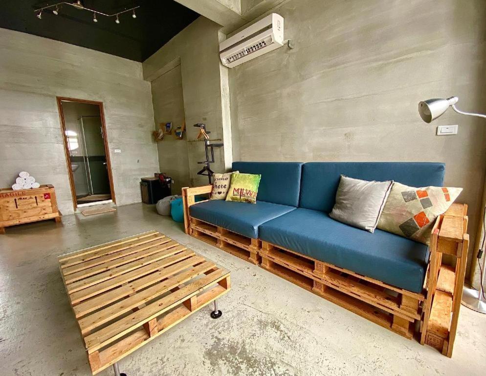 40Inn Backpackers Warehouse T'ai-tung Exterior foto