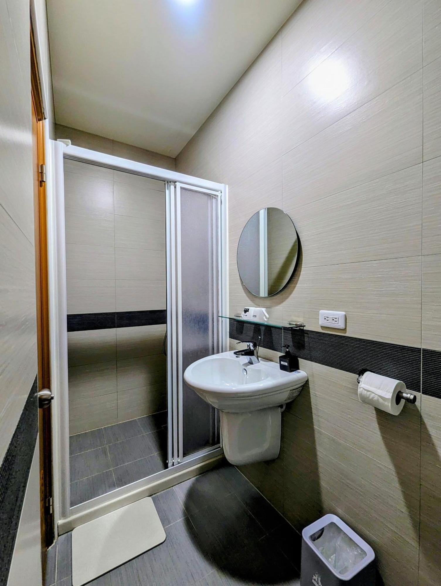 40Inn Backpackers Warehouse T'ai-tung Quarto foto
