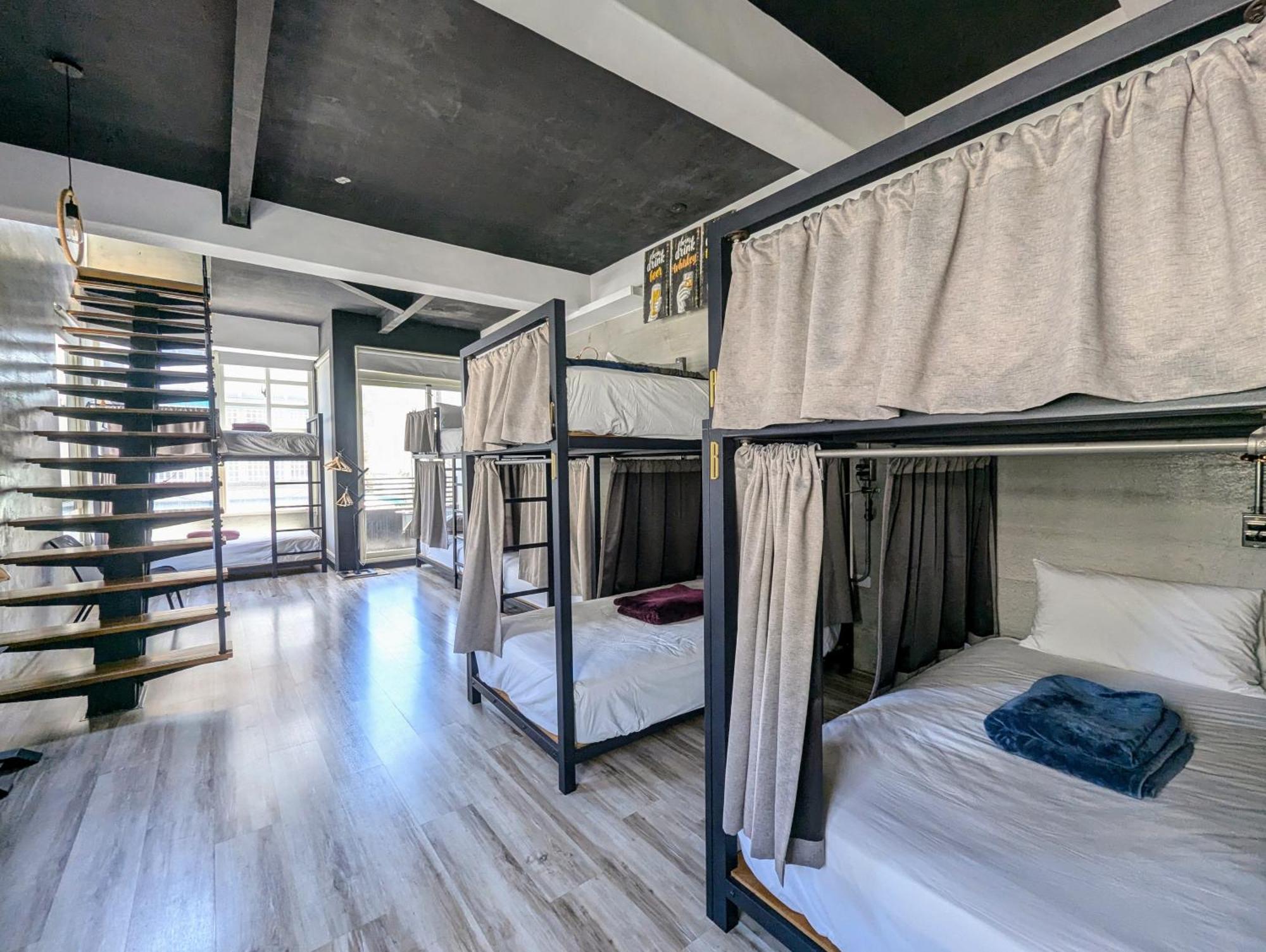40Inn Backpackers Warehouse T'ai-tung Exterior foto
